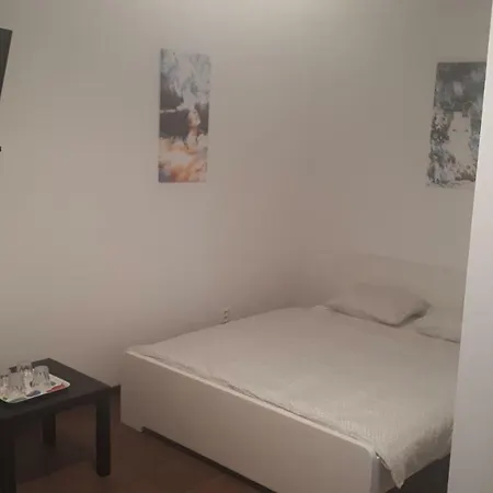 - Súkromie V Meste Apartamento *