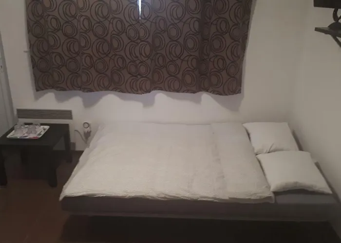 - Sukromie V Meste * Bratysława